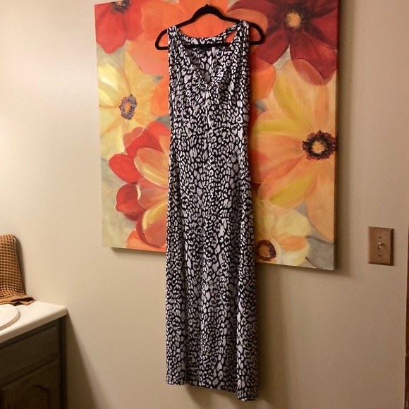 Black & White sleeveless - excellent condition - Picture 3 of 3